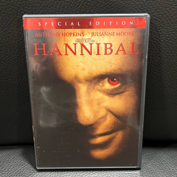 Hannibal DVD - Picture 1 of 5